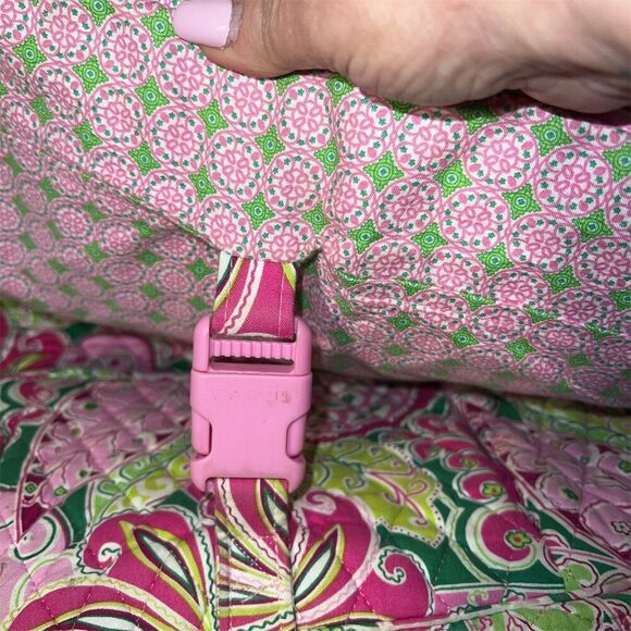 Vera Bradley Pinwheel Pink Cargo Bag Set with Wristlet, lunch bag and Checkbook - Picture 8 of 16